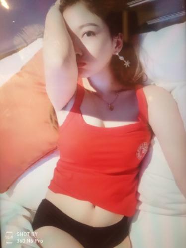 新到兼职小萝莉仙气十足
